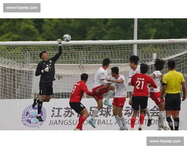 苏超南京队全胜启示：校园足球如何培育职业球星